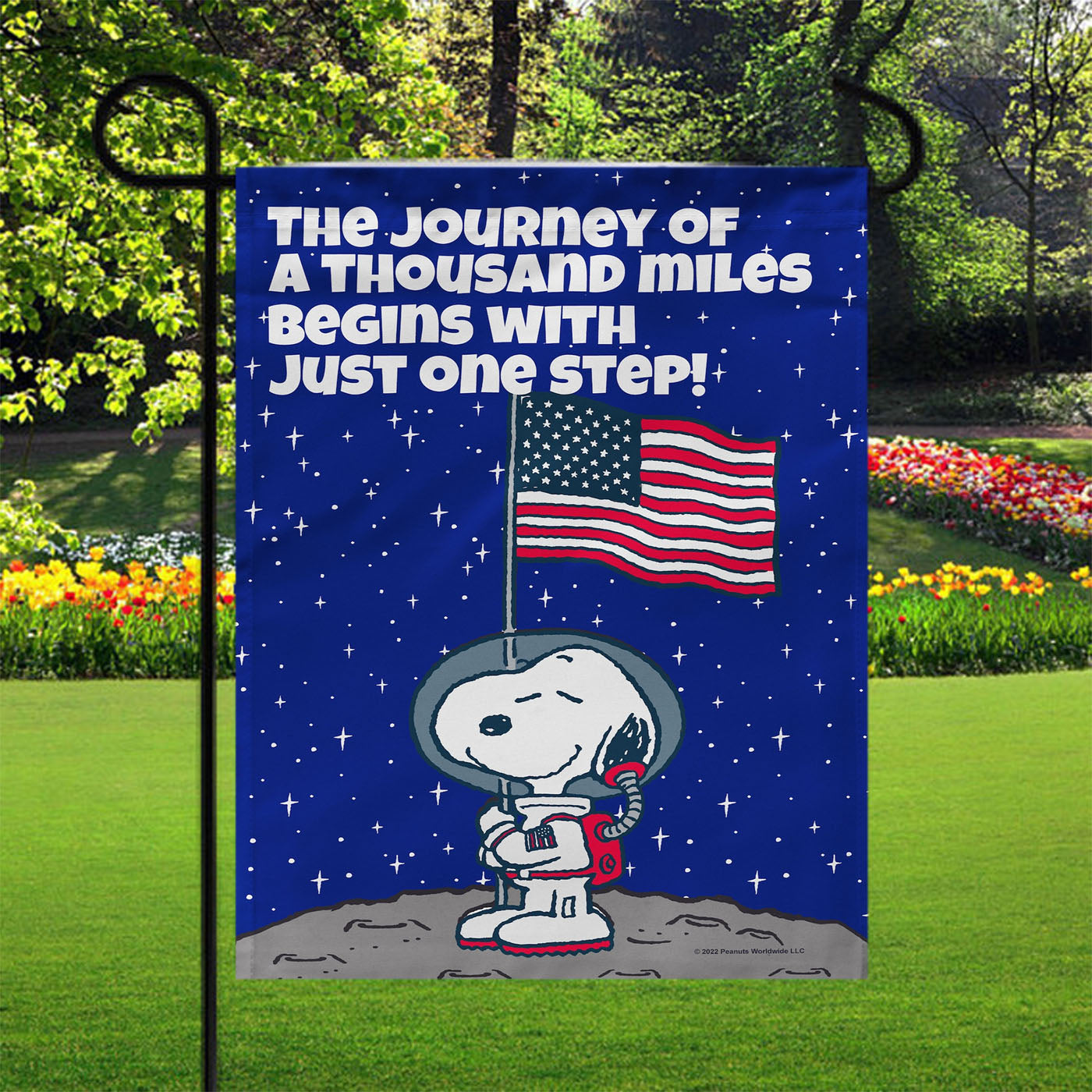 Peanuts Astronaut Snoopy One Step Garden Flags Yard Outdoor Lawn 12 X 18