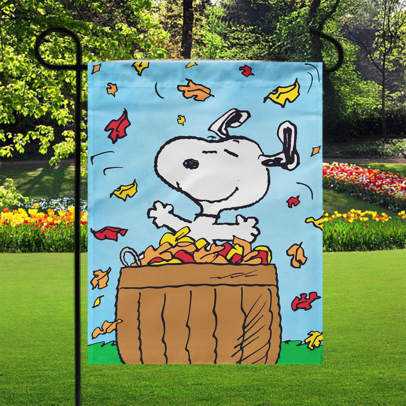 Peanuts Snoopy Basket Of Leaves Garden Flags Yard Outdoor Lawn 12 X 18