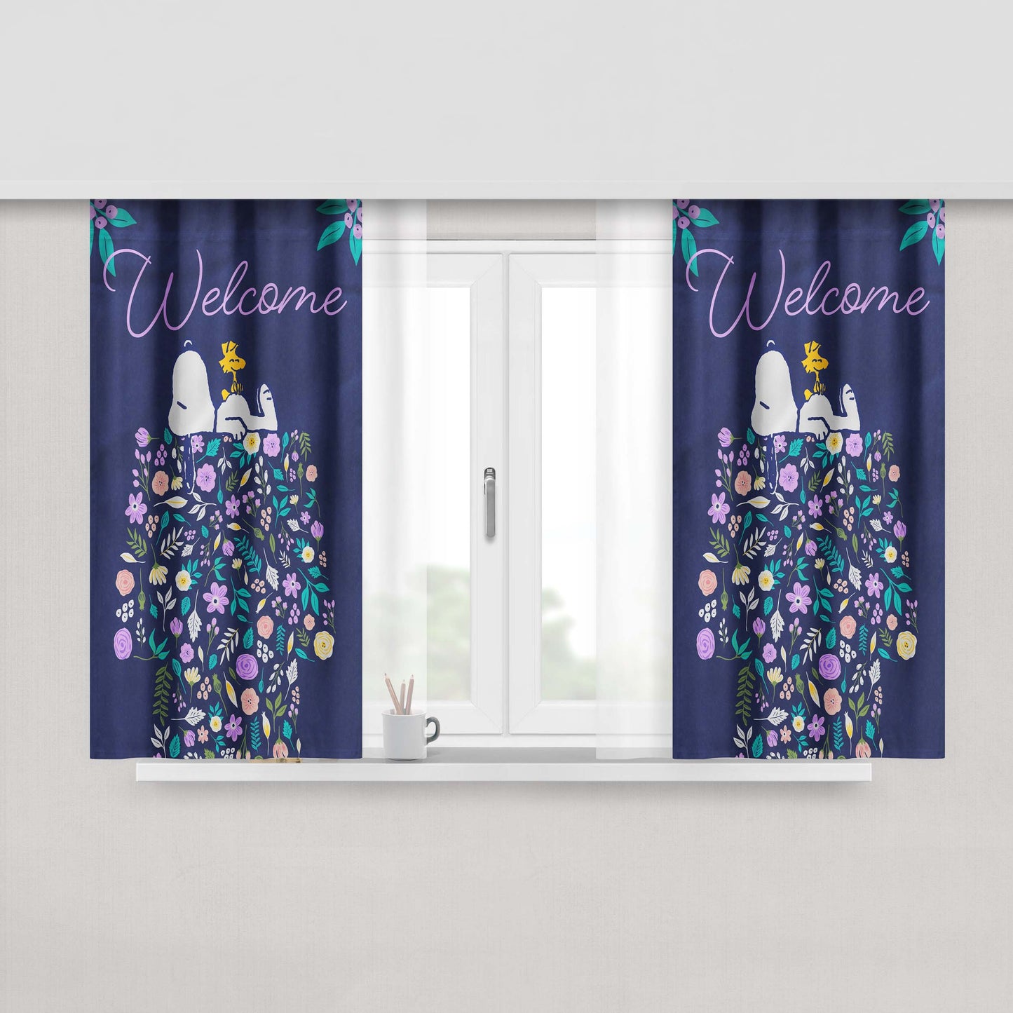 Peanuts Doghouse Of Flowers Snoopy & Woodstock Peach Skin Window Curtains