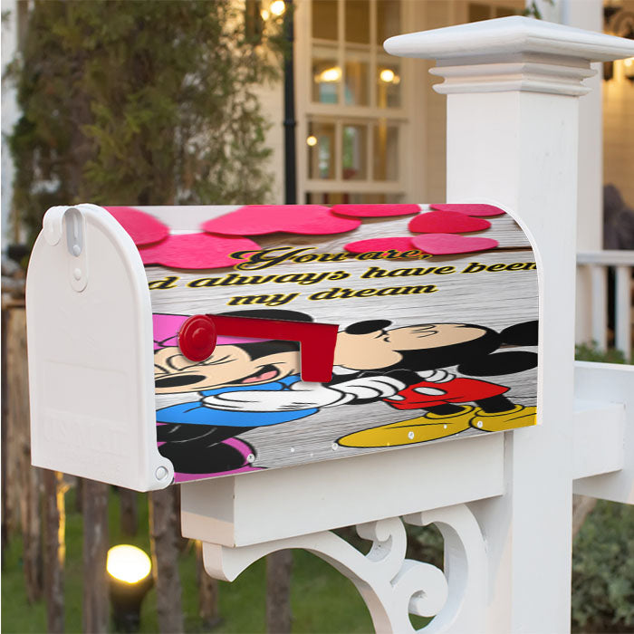 Mickey And Minnie Mouse Kissing Magnetic Mailbox Cover 18" X 21" Outdoor Decor
