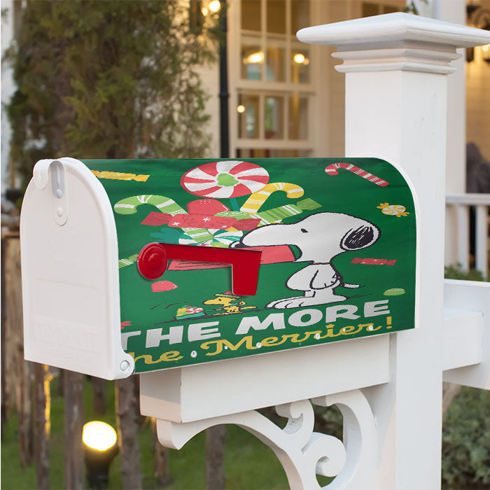 Snoopy Christmas Garden Flag Holiday Magnetic Mailbox Cover 18" X 21" Outdoor Decor