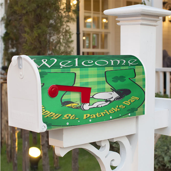 St Patricks Day Snoopy Magnetic Mailbox Cover 18" X 21" Outdoor Decor