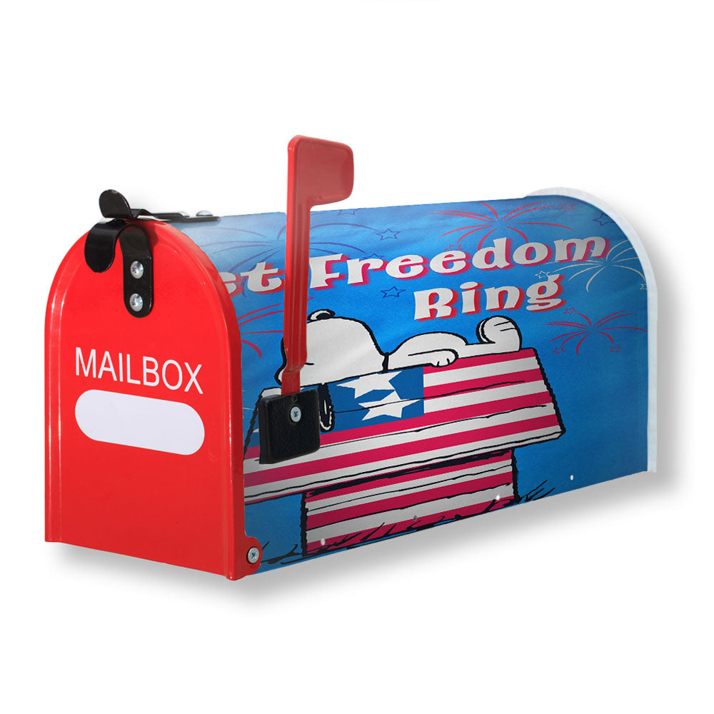 Peanuts Stars & Stripes Doghouse Magnetic Mailbox Cover - 18.0" x 21.0"