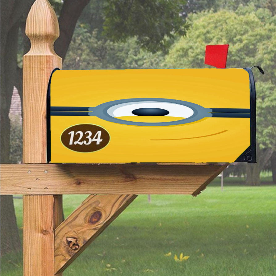 Minion Face Magnetic Mailbox Cover 18" X 21" Outdoor Decor