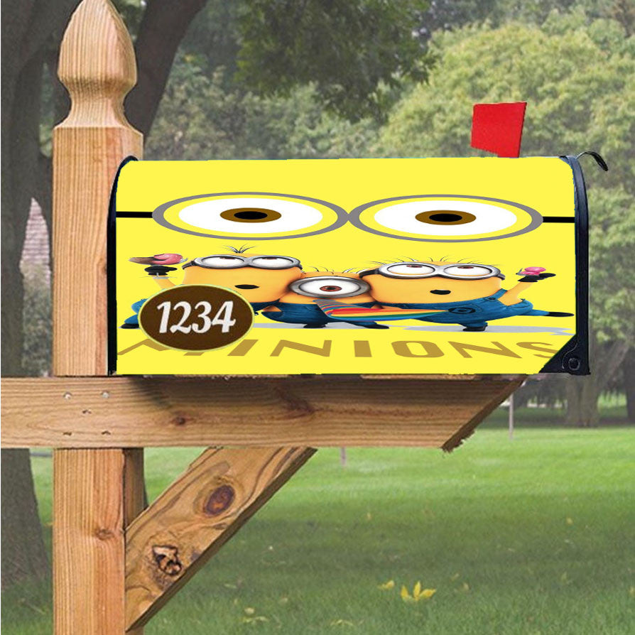 Minions Photo Moment Magnetic Mailbox Cover 18" X 21" Outdoor Decor