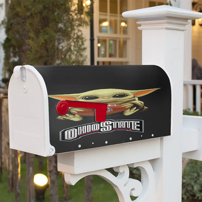 Baby Yoda Hug Ohio State Buckeyes Mandalorian Magnetic Mailbox Cover 18" X 21" Outdoor Decor