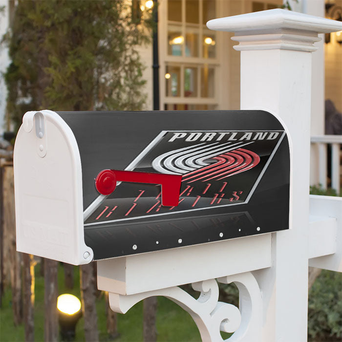 Blazer Logos Portland Magnetic Mailbox Cover 18" X 21" Outdoor Decor
