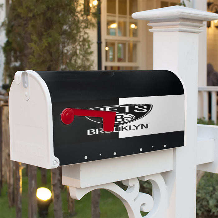 Brooklyn Cover Black White Magnetic Mailbox Cover 18" X 21" Outdoor Decor