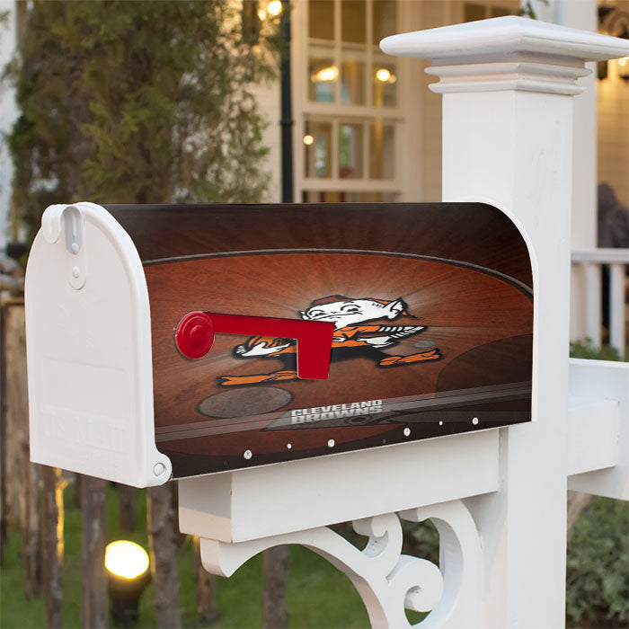 Cleveland Browns Magnetic Mailbox Cover 18" X 21" Outdoor Decor