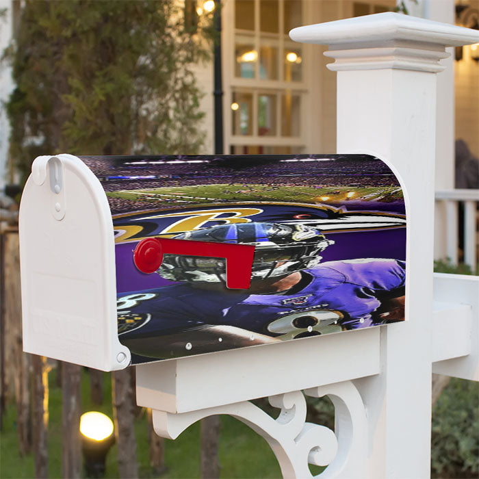 Lamar Jackson Nfl Baltimore Ravens Magnetic Mailbox Cover 18" X 21" Outdoor Decor