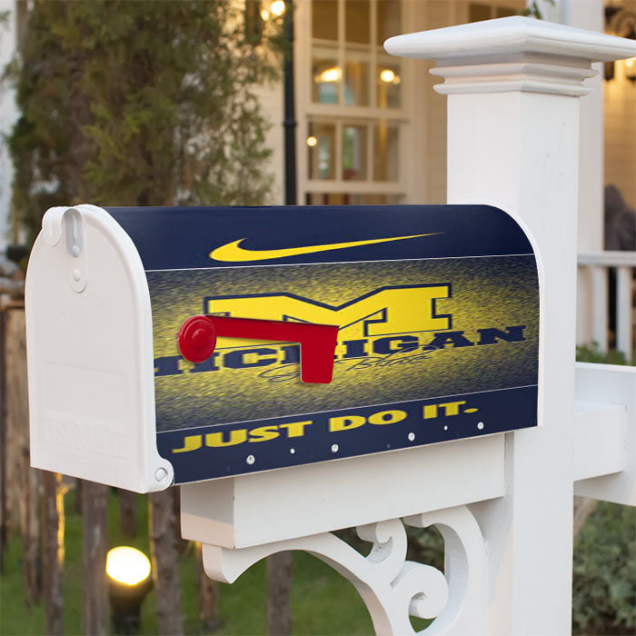 Michigan Wolverines Go Blue 2 Magnetic Mailbox Cover 18" X 21" Outdoor Decor