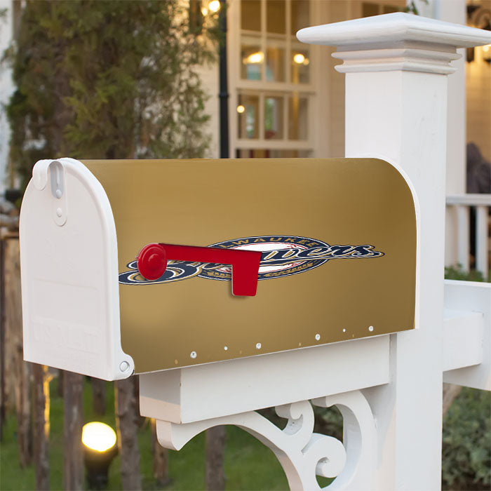 Milwaukee Bre Magnetic Mailbox Cover 18" X 21" Outdoor Decor