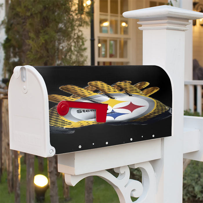Pittsburgh Steelers 4 Magnetic Mailbox Cover 18" X 21" Outdoor Decor
