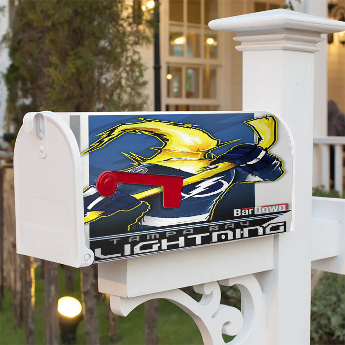 Tampa Bay Lighting Magnetic Mailbox Cover 18" X 21" Outdoor Decor