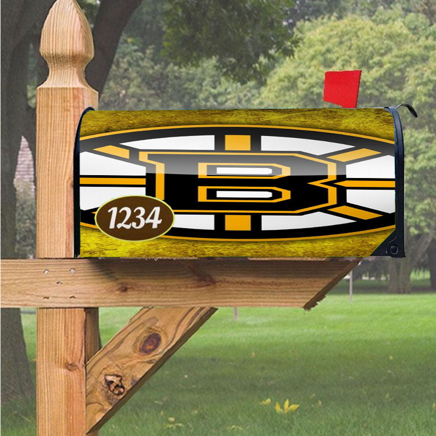 Wonder Woman Gold Logo Magnetic Mailbox Cover 18" x 21" Outdoor Decor