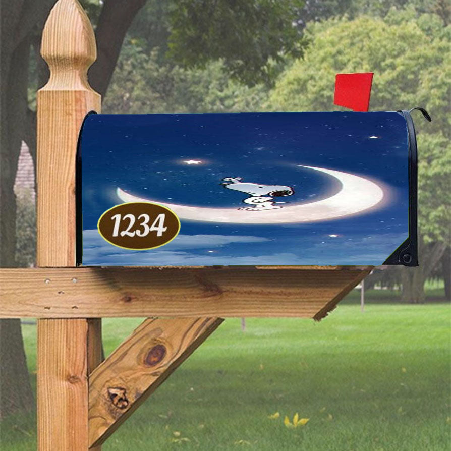 Snoopy Peanuts In Moon Magnetic Mailbox Cover 18" x 21" Outdoor Decor