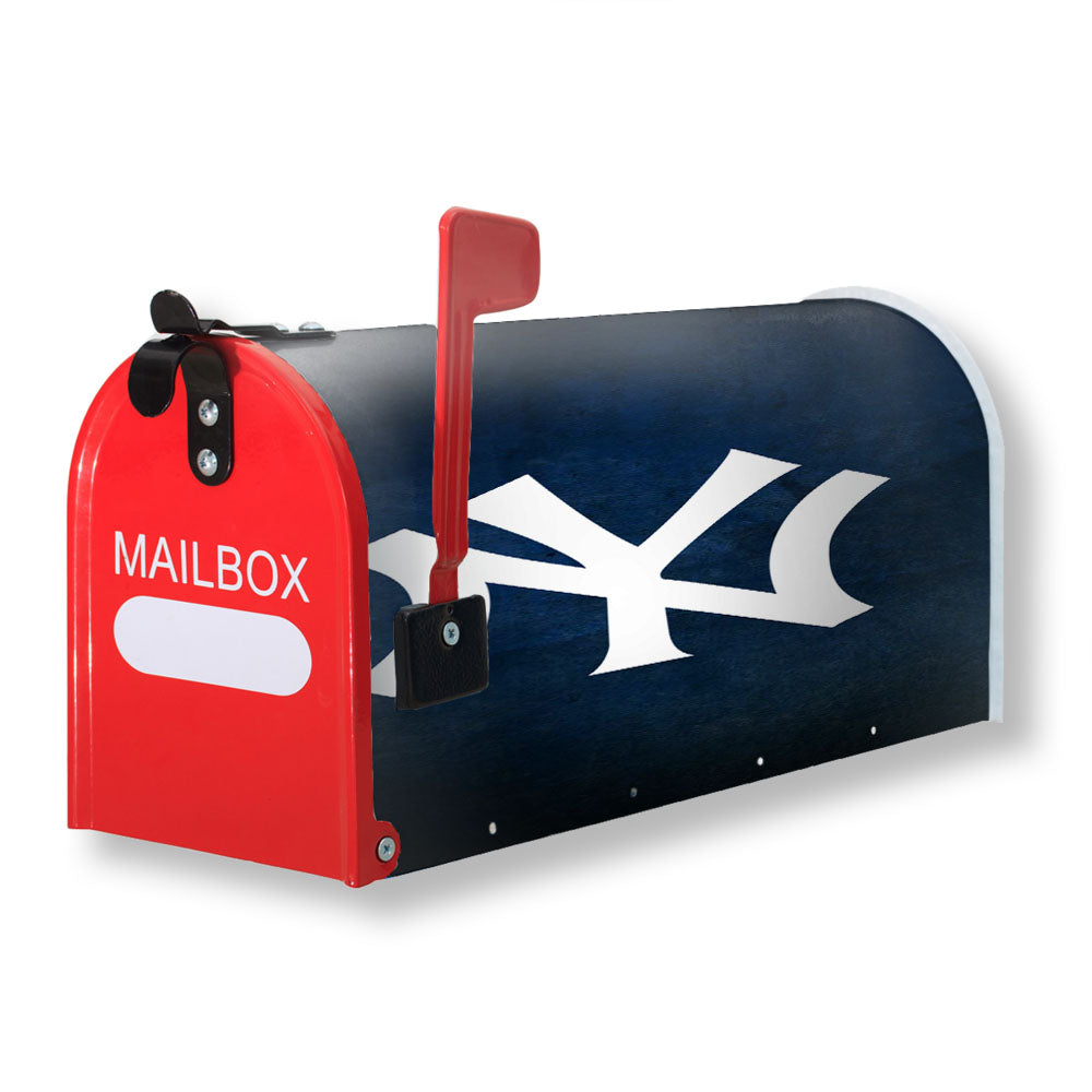 New York Yankees Magnetic Mailbox Cover - 18.0" x 21.0"
