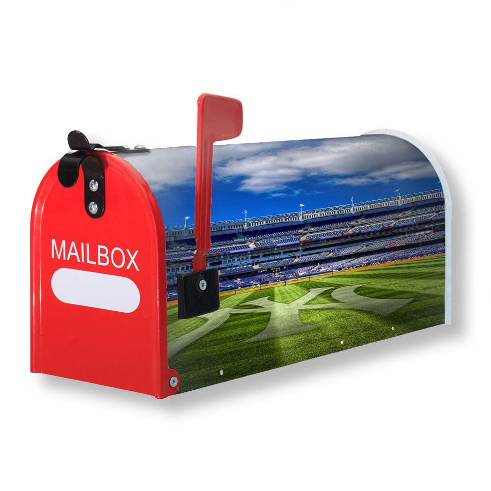 New York Yankees Stadium Field Magnetic Mailbox Cover - 18.0" x 21.0"