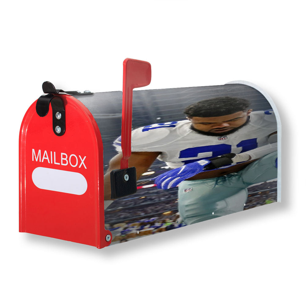 American Football Ezekiel Elliott Magnetic Mailbox Cover - 18.0" x 21.0"