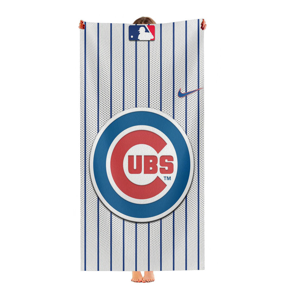 Chicago Cubs Stripe Center Logo Ultra-Soft Luxury Bathroom Towels