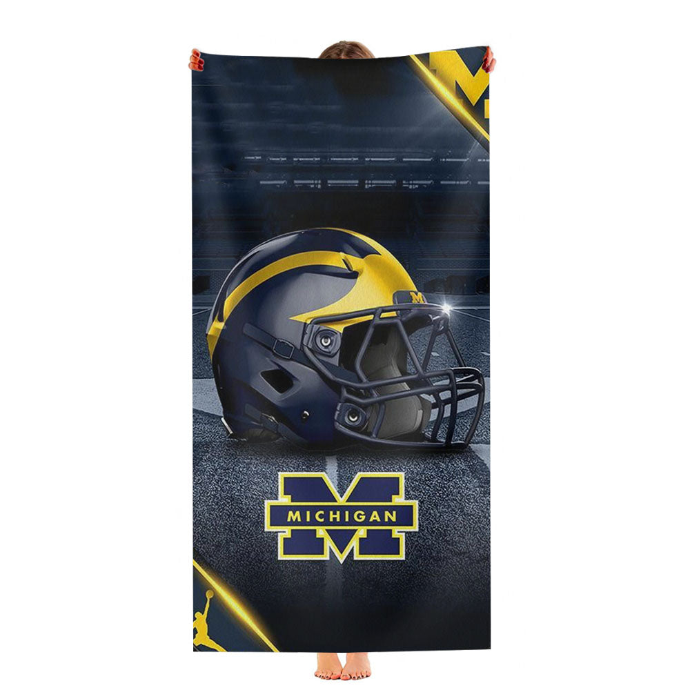 Michigan Wolverines Football 3 Ultra-Soft Luxury Bathroom Towels
