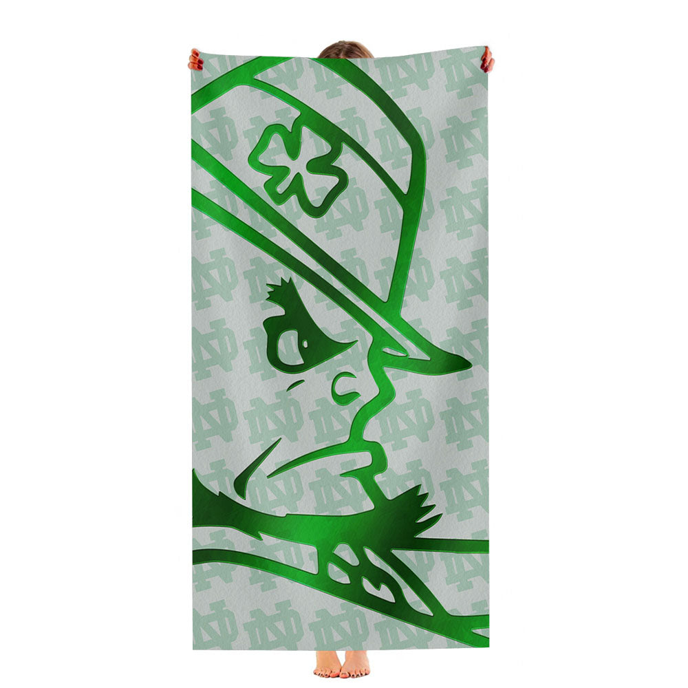 Notre Dame Green Metallic Wallpaper Ultra-Soft Luxury Bathroom Towels