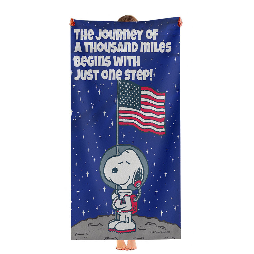 Peanuts Astronaut Snoopy One Step Ultra-Soft Luxury Bathroom Towels