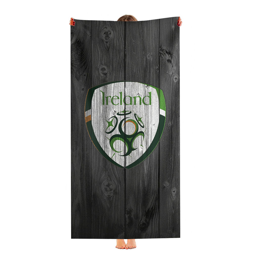 Ireland National Team Logo Dark Wood Wallpaper Ultra-Soft Luxury Bathroom Towels