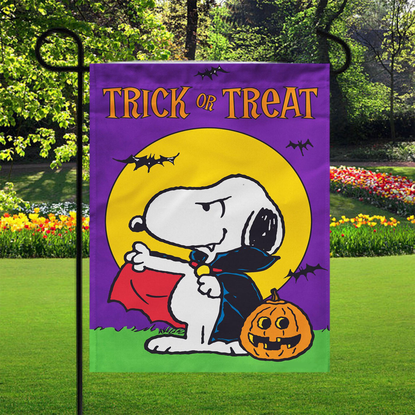 Peanuts Trick Or Treat Vampire Snoopy Garden Flags Yard Outdoor Lawn 12 X 18