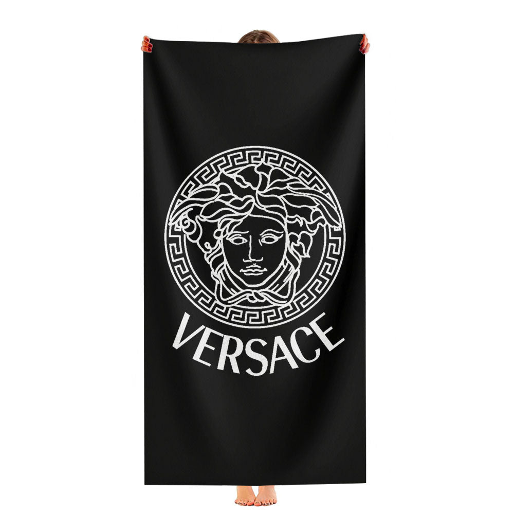 Black White Versace Ultra-Soft Luxury Bathroom Towels