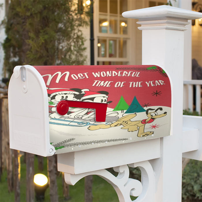 Mickey And Minnie Sledding Magnetic Mailbox Cover 18" X 21" Outdoor Decor