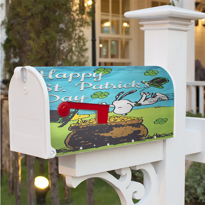 Snoopy And Woodstock St Patricks Day Magnetic Mailbox Cover 18" X 21" Outdoor Decor