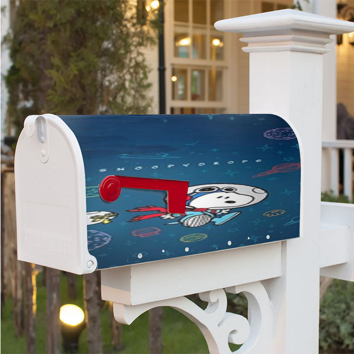 Snoopy Drops Magnetic Mailbox Cover 18" X 21" Outdoor Decor