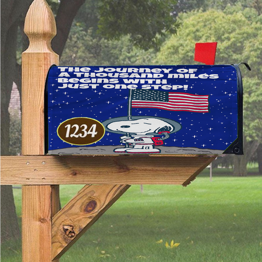 Peanuts Astronaut Snoopy One Step Magnetic Mailbox Cover 18" X 21" Outdoor Decor
