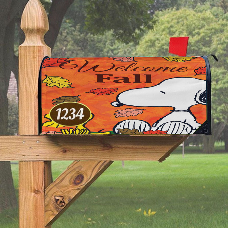 Peanuts Autumn Magnetic Mailbox Cover 18" X 21" Outdoor Decor