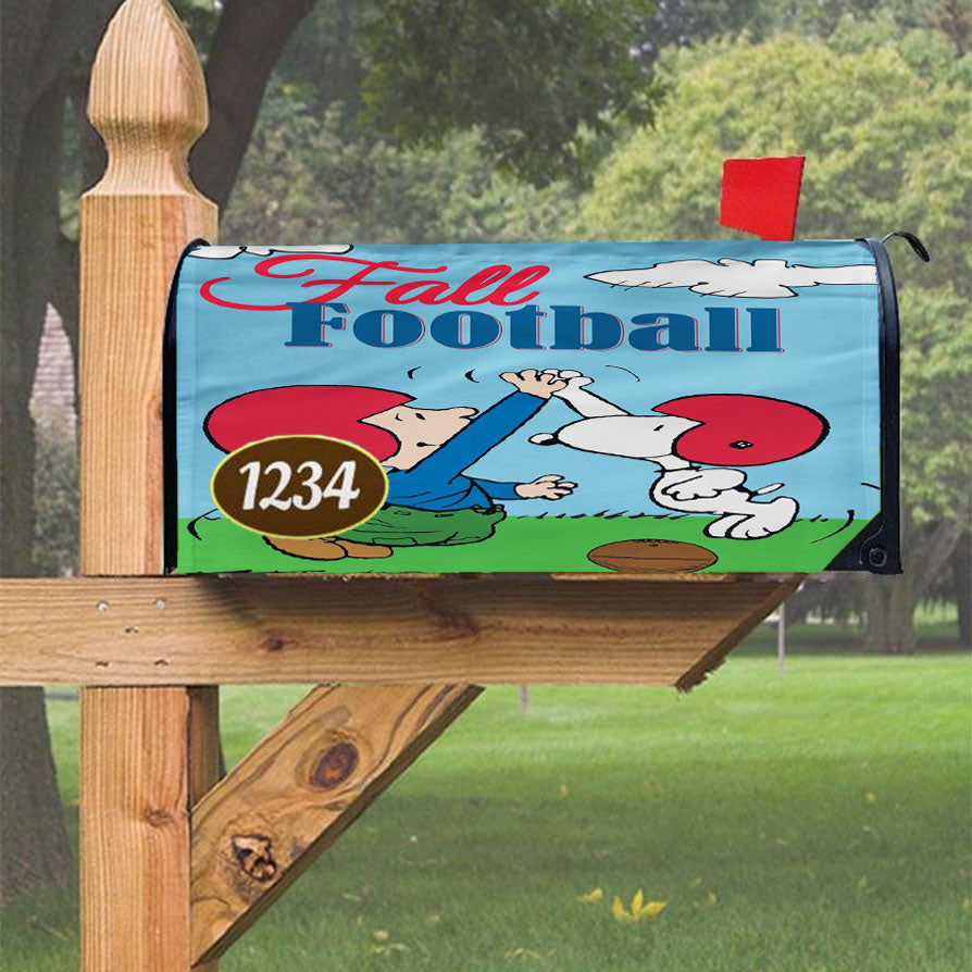 Peanuts Football Sport Magnetic Mailbox Cover 18" X 21" Outdoor Decor