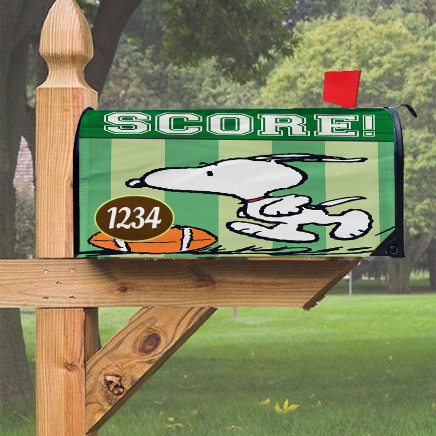 Peanuts Snoopy Football Magnetic Mailbox Cover 18" X 21" Outdoor Decor