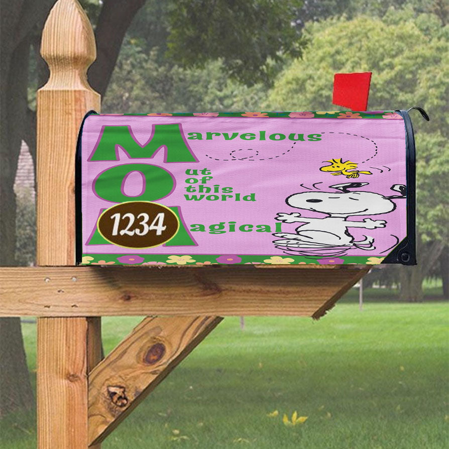 Peanuts Snoopy Mom Magnetic Mailbox Cover 18" X 21" Outdoor Decor