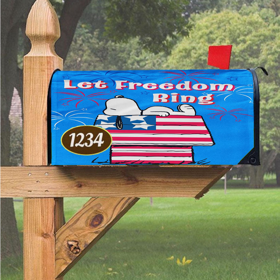 Peanuts Stars & Stripes Doghouse Magnetic Mailbox Cover 18" X 21" Outdoor Decor