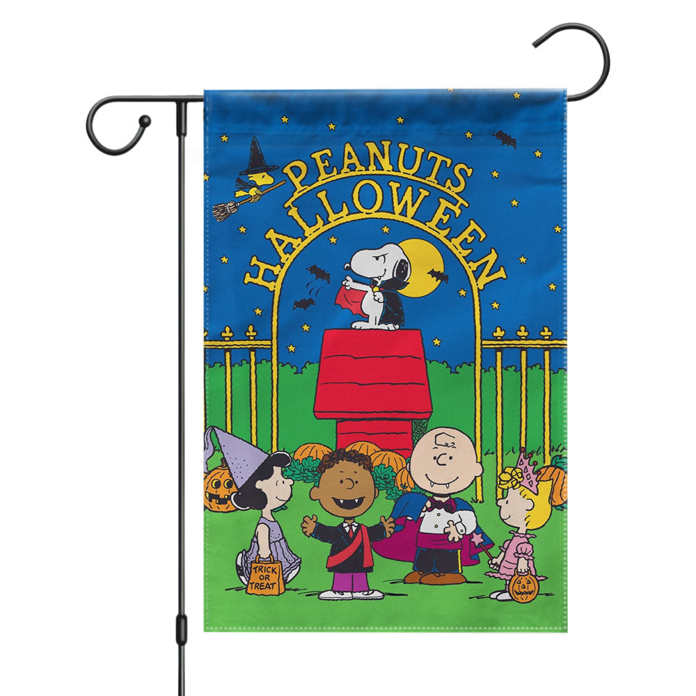 Peanuts Happy Camper S'Mores Garden Flags Yard Outdoor Lawn 12 X 18