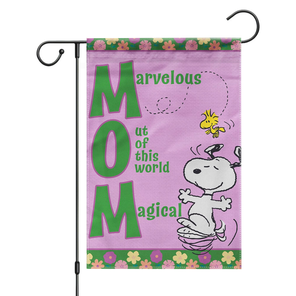 Peanuts Snoopy Mom Garden Flags Yard Outdoor Lawn 12 X 18