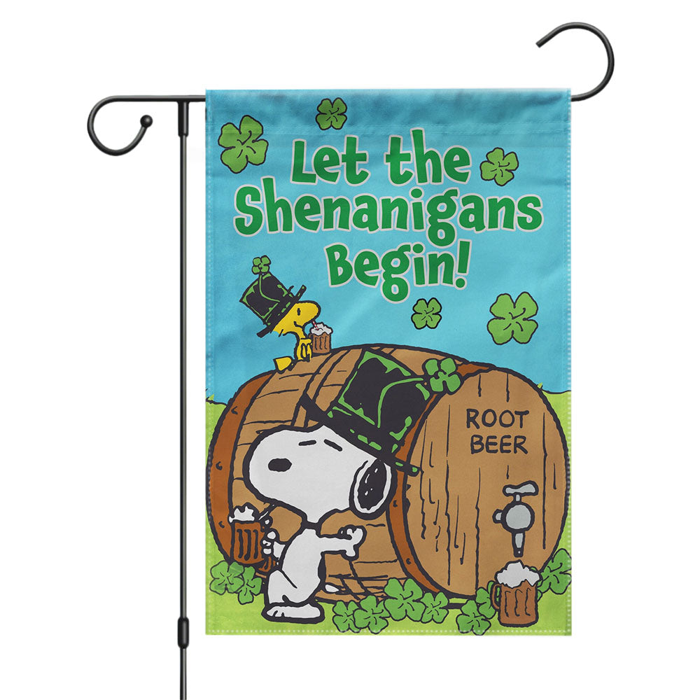 Peanuts Stars & Stripes Doghouse Garden Flags Yard Outdoor Lawn 12 X 18