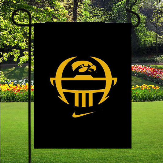 Iowa Hawkeyes 5 Garden Flag Outdoor Lawn 12X18 Inch