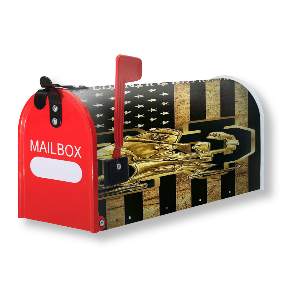 Fighting Irish Notre Dame Football Golden Flag Magnetic Mailbox Cover - 18.0" x 21.0"