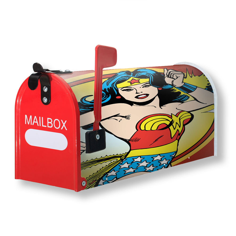 Wonder Woman Magnetic Mailbox Cover - 18.0" x 21.0"