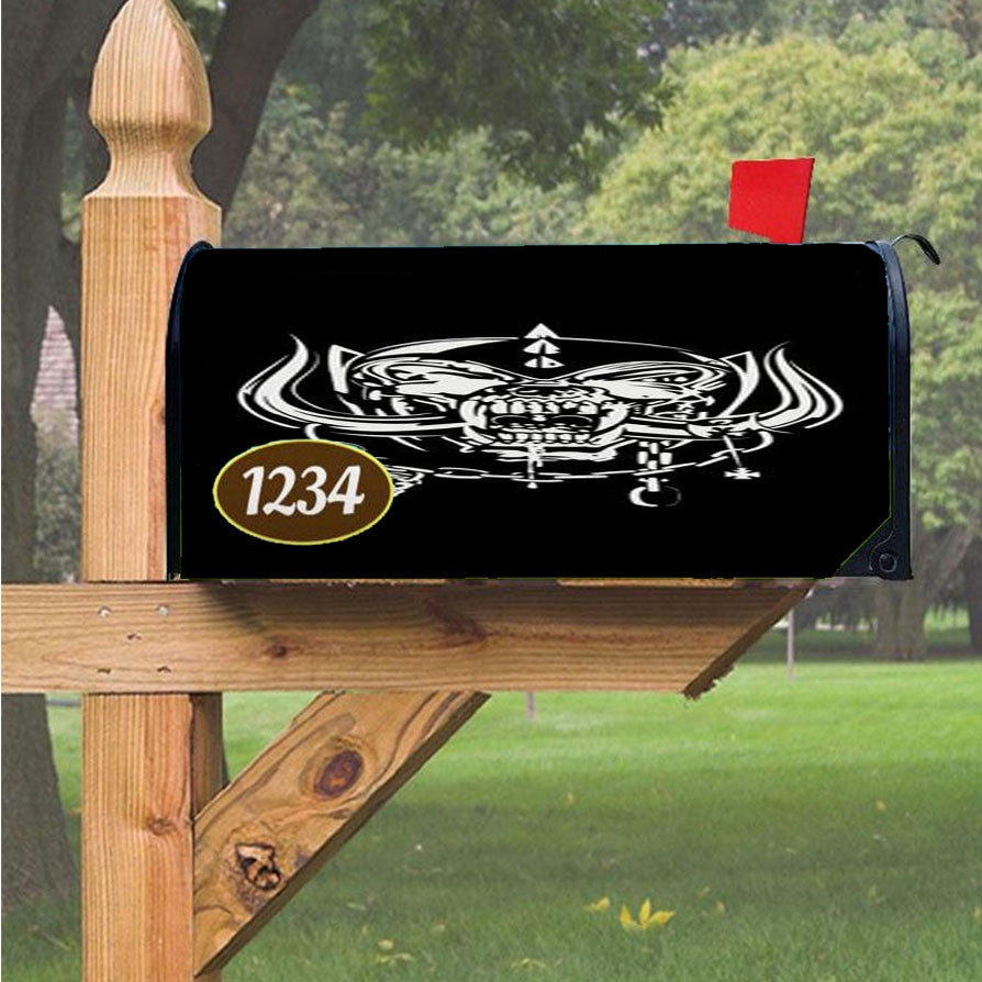 Snaggletooth Magnetic Mailbox Cover 18" X 21" Outdoor Decor