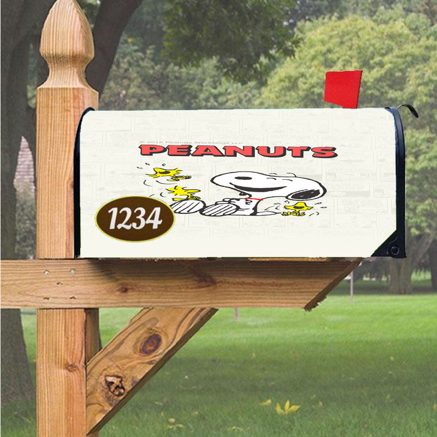 Snoopy Comic 2 Magnetic Mailbox Cover 18" X 21" Outdoor Decor