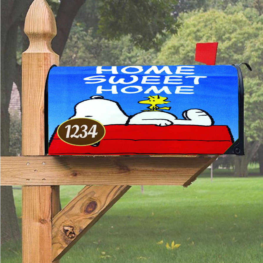 Snoopy Hug Magnetic Mailbox Cover 18" X 21" Outdoor Decor