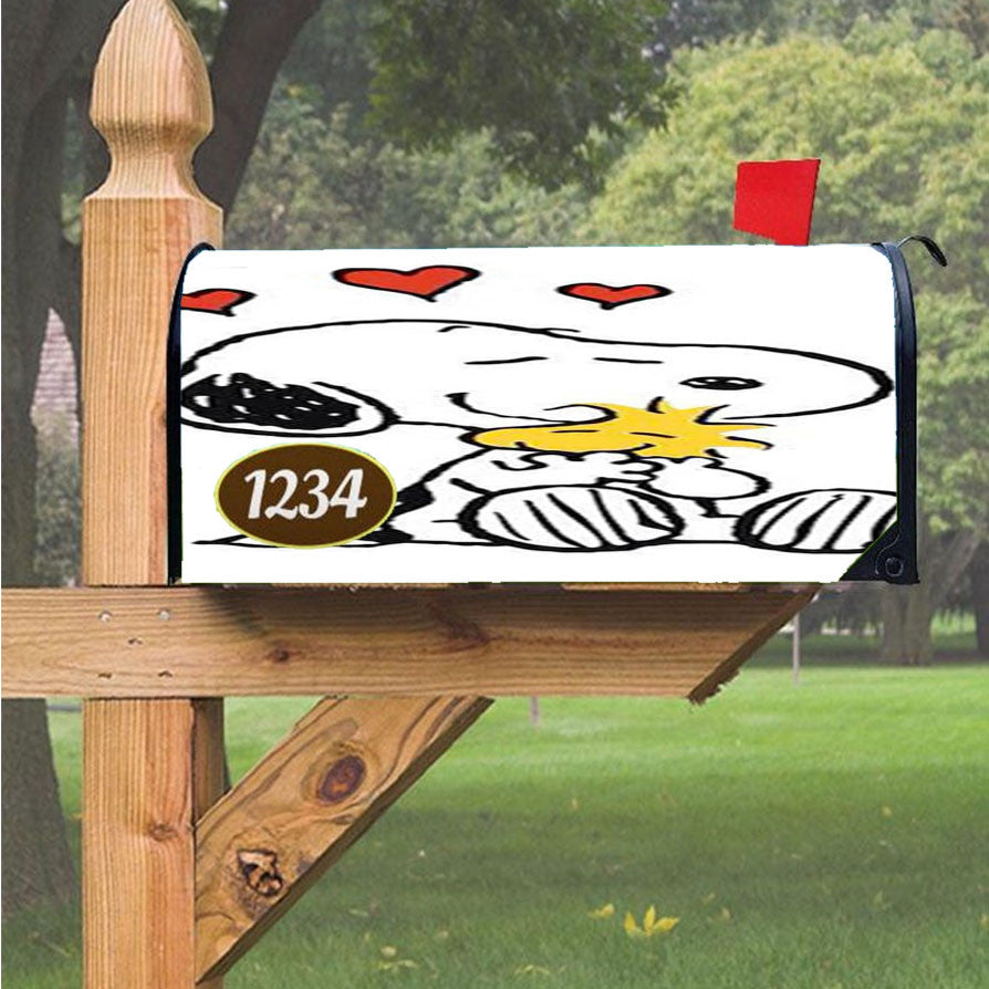 Snoopy Hug Charlie Brown Magnetic Mailbox Cover 18" X 21" Outdoor Decor