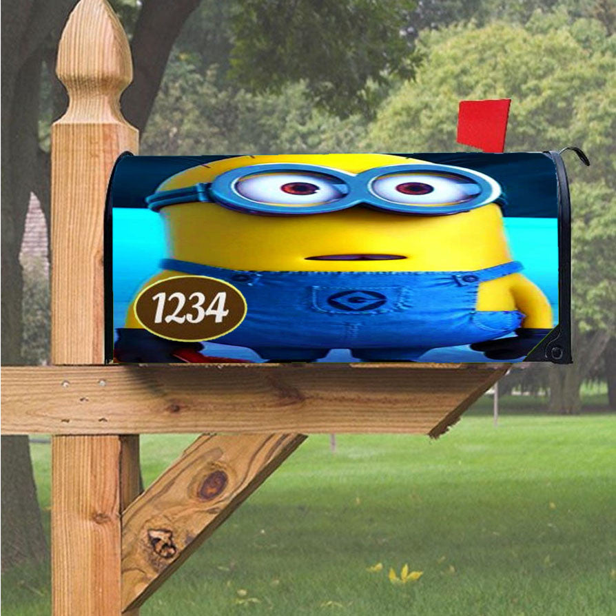 Minion Kevin Magnetic Mailbox Cover 18" X 21" Outdoor Decor